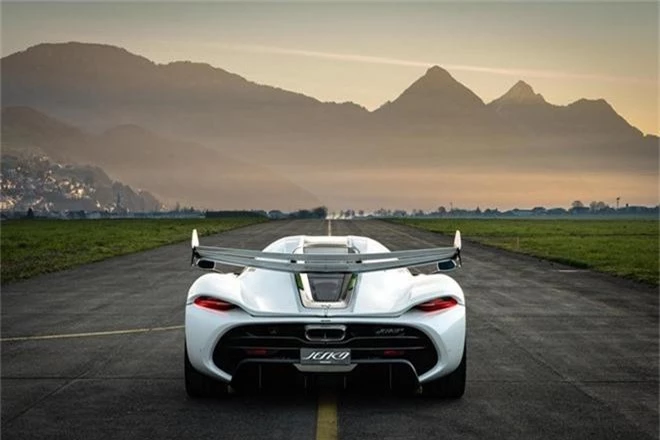 Ban suat mua sieu xe Koenigsegg, lai ngay 1,6 trieu USD-Hinh-7