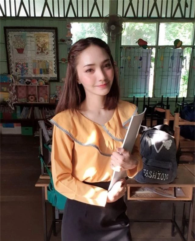 Cô giáo người Thái Lan xinh tựa thiên thần - 4
