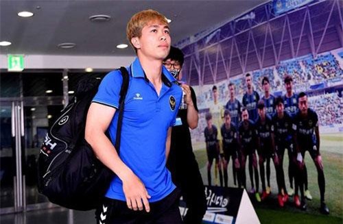 Hé lộ bến đỗ mới của Công Phượng