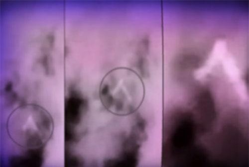 Camera vô tình chụp được ảnh nghi UFO ở Romania