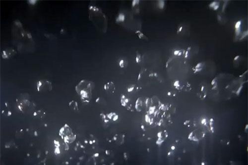 CLIP: Mưa kim cương trên sao Thổ có thể biến cả Trái đất thành tỷ phú