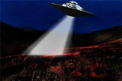Cuc soc: Linh My cham tran UFO trong CT Trieu Tien?-Hinh-7