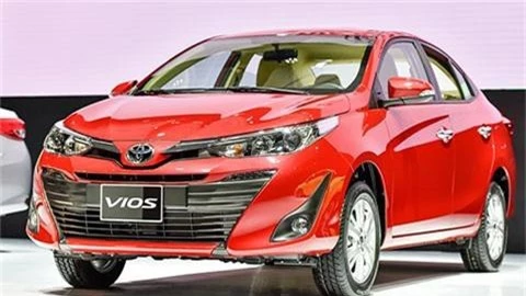 Toyota Vios giảm giá chỉ còn 490 triệu "dằn mặt" Hyundai Accent, Honda City