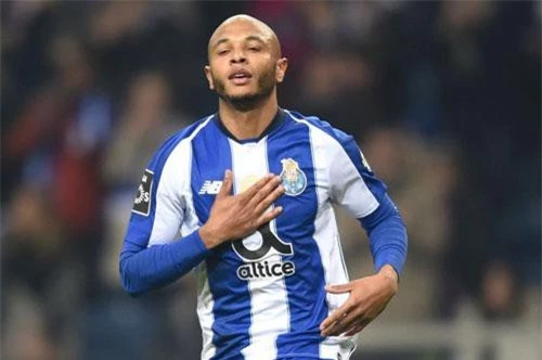 Yacine Brahimi.