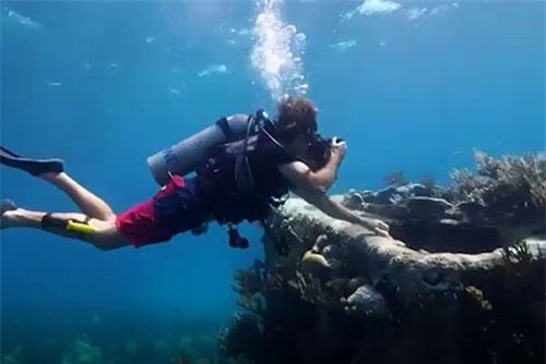 Khám phá tàu đắm dưới biển ở Tam giác Quỷ