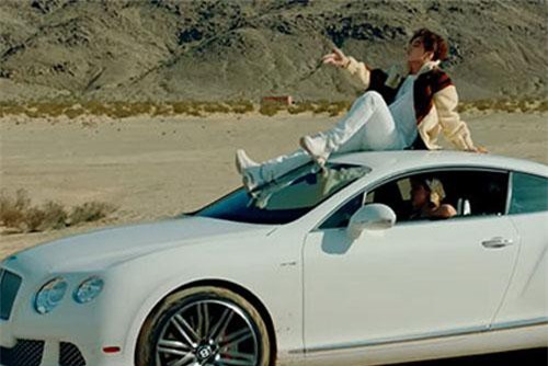 Sơn Tùng M-TP đi xe gì trong MV 'Hãy trao cho anh' đang gây sốt?