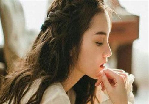 Phụ nữ thuộc con giáp này càng phúc hậu càng giàu có, sau 40 tuổi mang mệnh vượng phu vượng tử, hậu vận gia đạo hưng thịnh