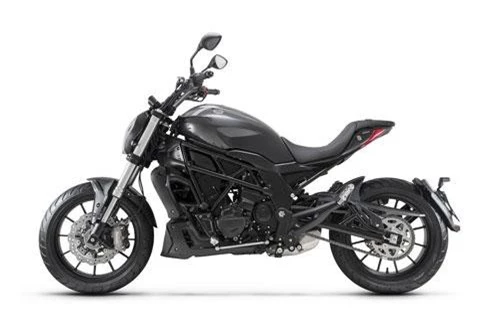 5. Benelli 502 C 2019.