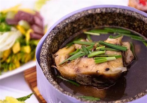 CLIP: Các món ăn dân dã của miền Tây được xuất hiện trong nhà hàng 5 sao