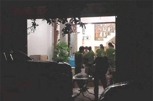 Khám xét nhà “trùm” vận tải, vật liệu xây dựng xứ Huế