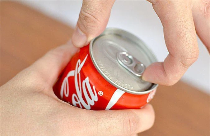  Quảng cáo “Mở lon Việt Nam” của Coca-Cola bị phạt 25 triệu đồng