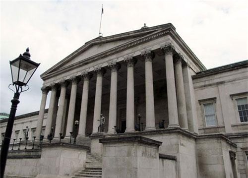 Nh&#x1EEF;ng ng&#xF4;i tr&#x1B0;&#x1EDD;ng ma &#xE1;m &#x111;&#xE1;ng s&#x1EE3; nh&#x1EA5;t th&#x1EBF; gi&#x1EDB;i