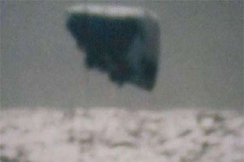 Loạt ảnh kinh ngạc về UFO do tàu ngầm Mỹ chụp được