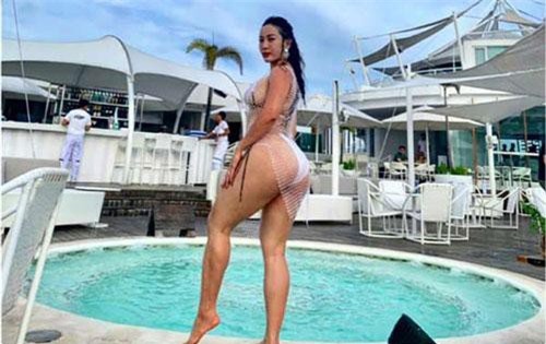 'Hot mom' Sài Gòn thường bị nhầm là mỹ nữ châu Mỹ vì quá bốc lửa