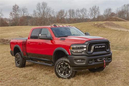 Ngắm bán tải giá đắt gấp đôi Toyota Camry 2019