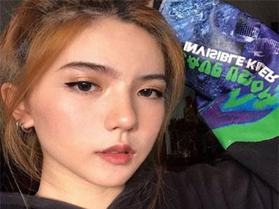 Hot girl 16 tuổi mặt đẹp như tạc nhưng hầu như không cười khi chụp ảnh
