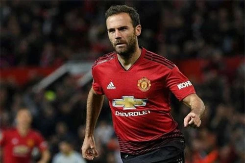 8. Juan Mata (mức lương: 140.000 bảng/tuần).