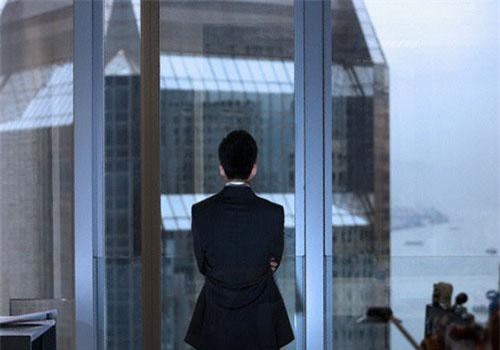 Khi vợ tôi xuất hiện trong đám tang ông nội, cả nhà tôi ngạc nhiên rồi giận đến tím mặt