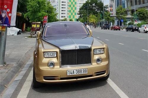 Tận mục siêu xe Rolls-Royce Phantom mạ vàng, biển "tứ quý 8" tại Quảng Ninh