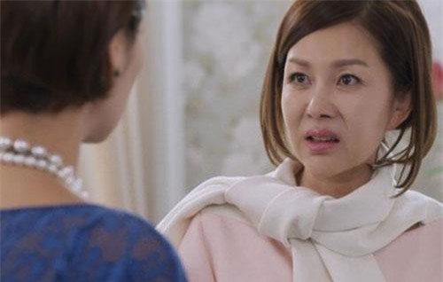 Suốt ngày than phải trông cháu như ô sin không công, đến một ngày mẹ chồng tôi lặng thinh trước câu nói của người hàng xóm