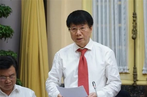 Thứ trưởng Bộ Y tế Trương Quốc Cường phát biểu tại cuộc họp báo