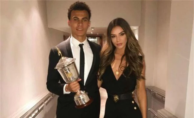 Mê mẩn vóc dáng bốc lửa của bạn gái tiền vệ Dele Alli - 8 Mê mẩn vóc dáng bốc lửa của bạn gái tiền vệ Dele Alli - 8