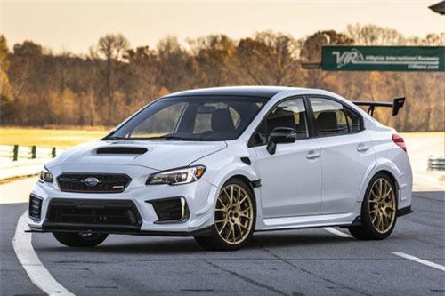 Cận cảnh xe hơi mạnh nhất trong lịch sử hãng Subaru