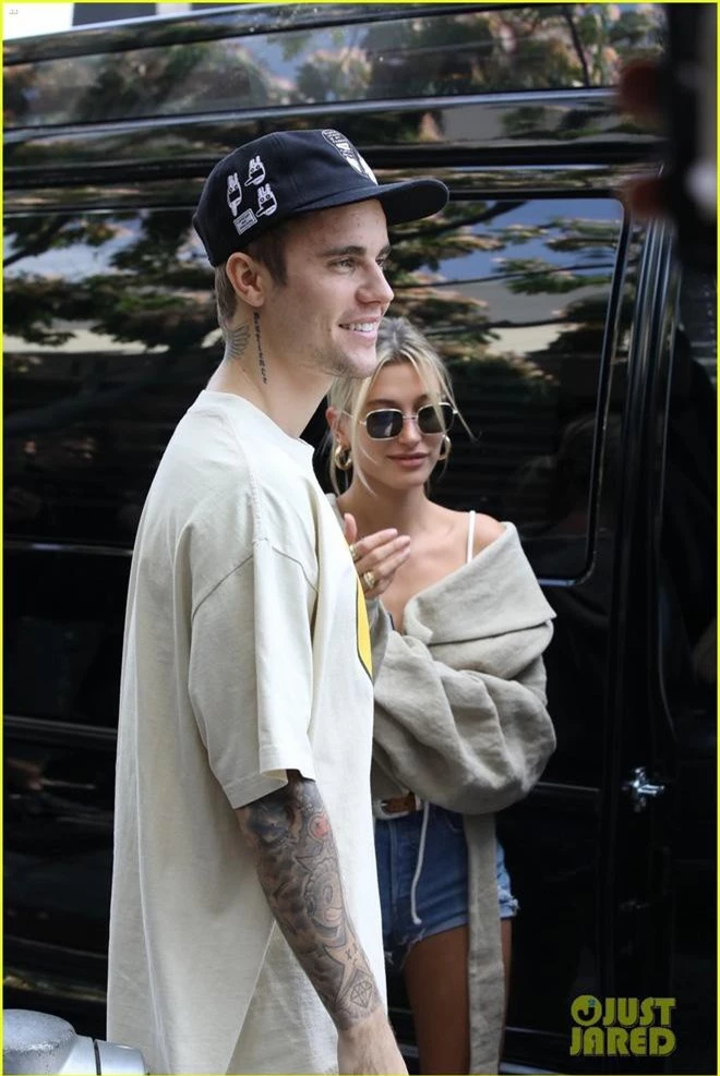 Justin Bieber và Hailey Baldwin