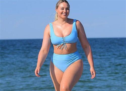 Iskra Lawrence: Vóc dáng đầy đặn vẫn đẹp quyến rũ