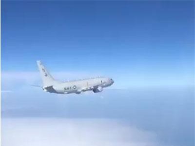 Clip: Máy bay Nga chặn “sát thủ săn ngầm” Mỹ tiếp cận Crimea