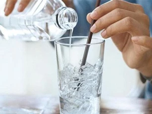 Những thời điểm bạn tuyệt đối không nên uống nước lạnh kẻo hại thân