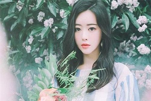 4 cung Hoàng đạo sau có số đào hoa, đi đâu cũng "kết nạp" được vệ tinh mới, người thầm thương trộm nhớ đếm mãi không hết