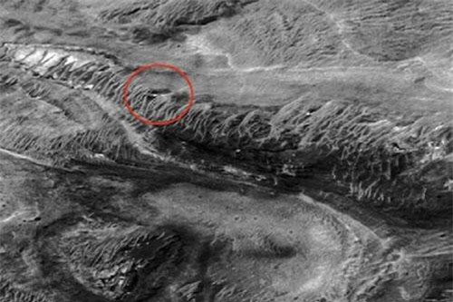 Phát hiện "cơ sở bí mật" của người ngoài hành tinh trên sao Hỏa