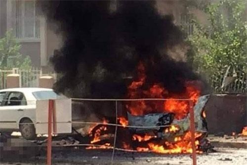 CLIP: Cận cảnh vụ đánh bom khiến 4 người thương vong ở biên giới Syria