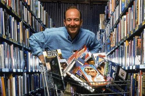 Amazon 25 năm trước: Từ cửa hàng sách nhỏ thành gã khổng lồ công nghệ