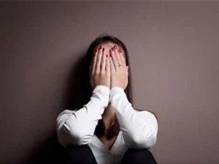 Tâm sự đẫm nước mắt của kẻ thứ 3 bị bắt quả tang trên giường tình địch