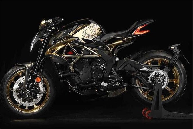 Đại gia đặt hàng MV Agusta mạ vàng siêu độc đáo