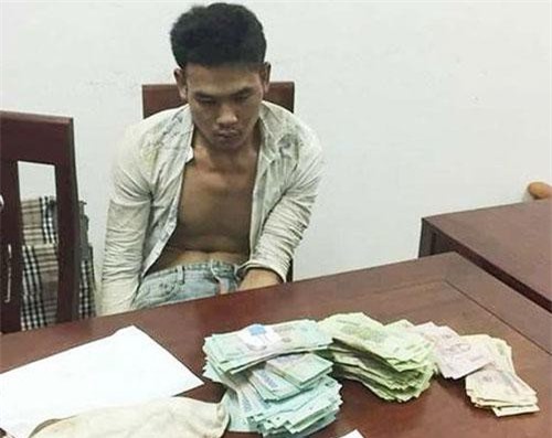 Nghệ An: Bắt nghi can liều lĩnh dùng máy cắt két sắt trộm gần nửa tỷ đồng