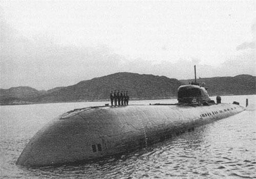 Tàu ngầm hạt nhân đen nhất thế giới: Hai lần chìm và ba số phận