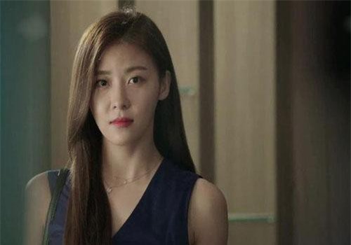 Góp 5 triệu tiền ăn mỗi tháng mà mẹ chồng cho ăn canh rau, tôi lập tức "chặn đứng" bằng đề nghị khiến bà cứng họng