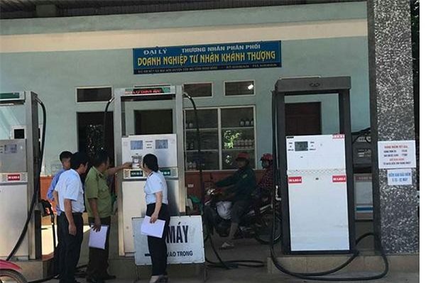 Bãi bỏ một loạt điều kiện đầu tư và kinh doanh trong lĩnh vực xăng dầu