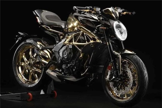 Đại gia đặt hàng MV Agusta mạ vàng siêu độc đáo - Hình 10 Dai gia dat hang MV Agusta ma vang sieu doc dao-Hinh-10