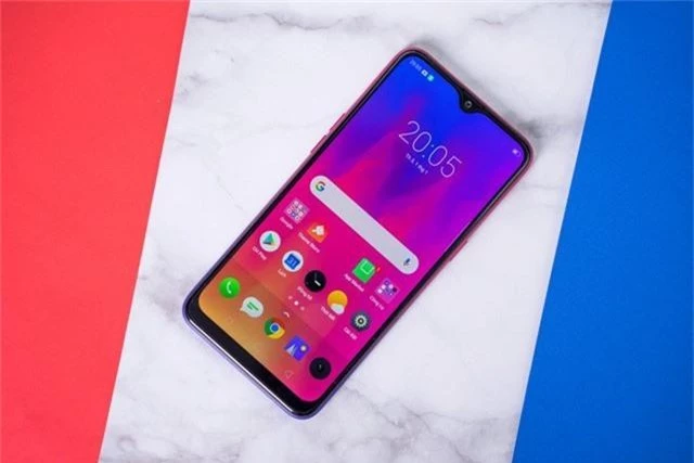 Realme 3 có thêm phiên bản màu hồng kim cương - Ảnh 1.