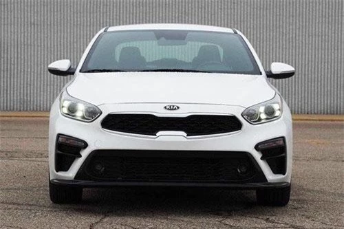 2. Kia (70 vấn đề được báo cáo trên 100 xe).