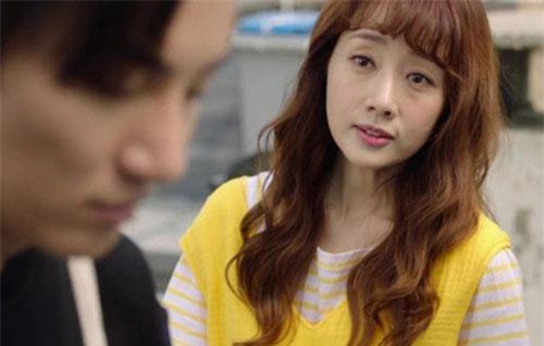 Mua nhà còn nợ tiền nhưng em chồng vô tư sang ở, mẹ chồng còn chỉ đạo một câu khiến nàng dâu quyết ra tay xử lý