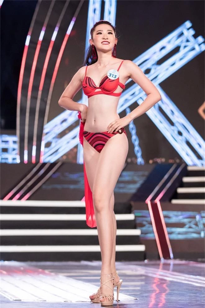 Cận cảnh hình thể nóng bỏng, bốc lửa của dàn thí sinh Miss World Việt Nam 2019 khu vực phía Bắc  - Ảnh 6.
