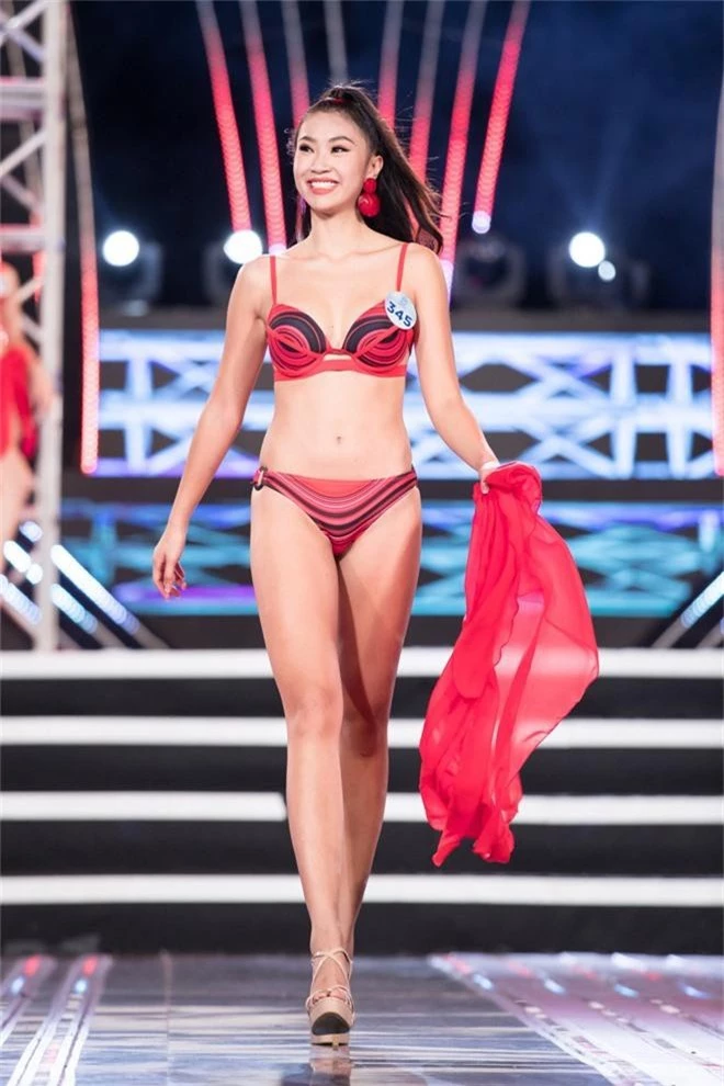 Cận cảnh hình thể nóng bỏng, bốc lửa của dàn thí sinh Miss World Việt Nam 2019 khu vực phía Bắc - Ảnh 8. Cận cảnh hình thể nóng bỏng, bốc lửa của dàn thí sinh Miss World Việt Nam 2019 khu vực phía Bắc - Ảnh 8.