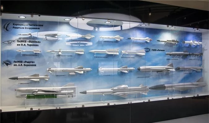 Dàn tên lửa mới của Nga “ăn khít” với Su-30 Việt Nam - Hình 2 Dan ten lua moi cua Nga “an khit” voi Su-30 Viet Nam-Hinh-2