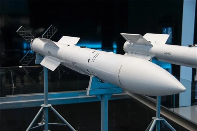 Dàn tên lửa mới của Nga “ăn khít” với Su-30 Việt Nam - Hình 5 Dan ten lua moi cua Nga “an khit” voi Su-30 Viet Nam-Hinh-5
