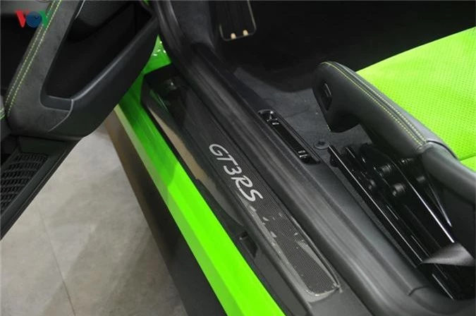 khám phá porsche 911 gt3 rs màu xanh lizard green kham pha porsche 911 gt3 rs mau xanh lizard green
